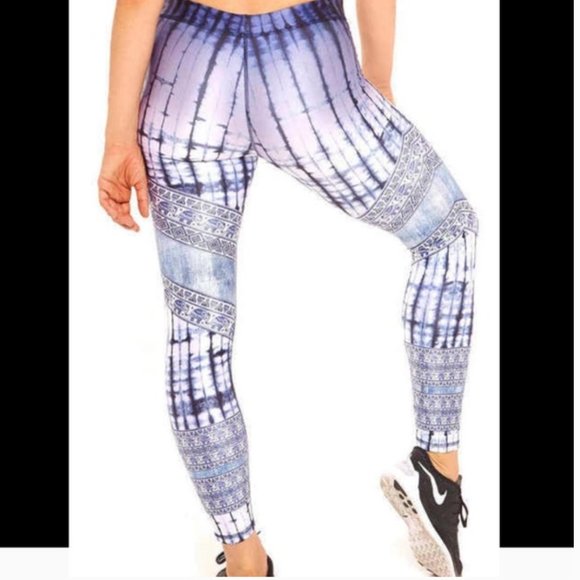 NWOT Terez Tie Dye Leggings Size XS - Picture 3 of 6